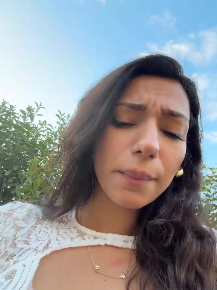 MiaQueen_- · StripChat recording · 18 Oct 2026