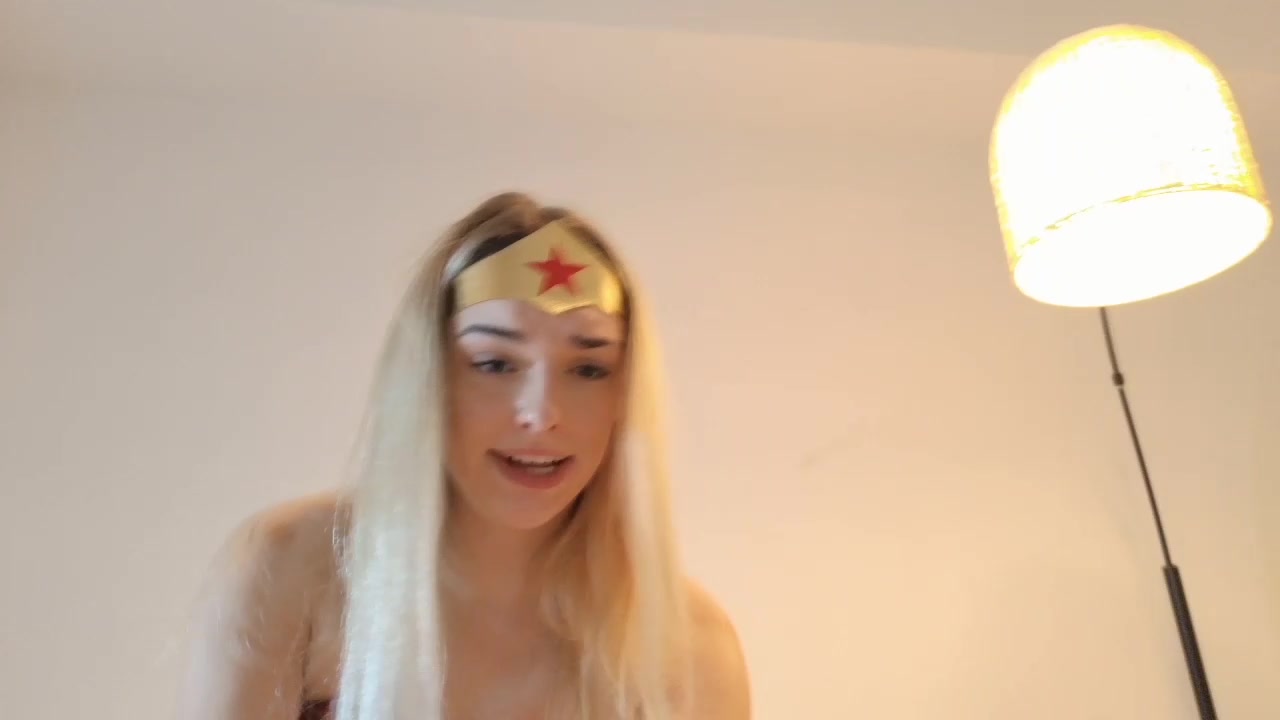 ellalowe · Chaturbate recording · 19 Oct 2026