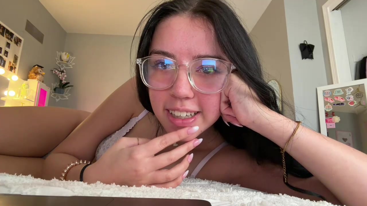 charlottieeeexx · Chaturbate recording · 25 Oct 2026